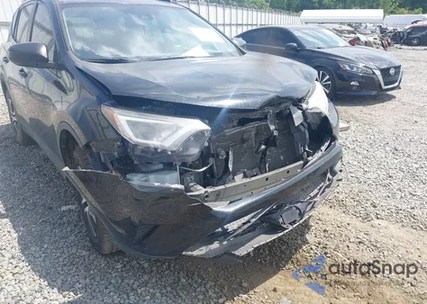 2018 Toyota Rav4 Le z USA, uszkodzony, nr VIN 2T3ZFREV0JW482819